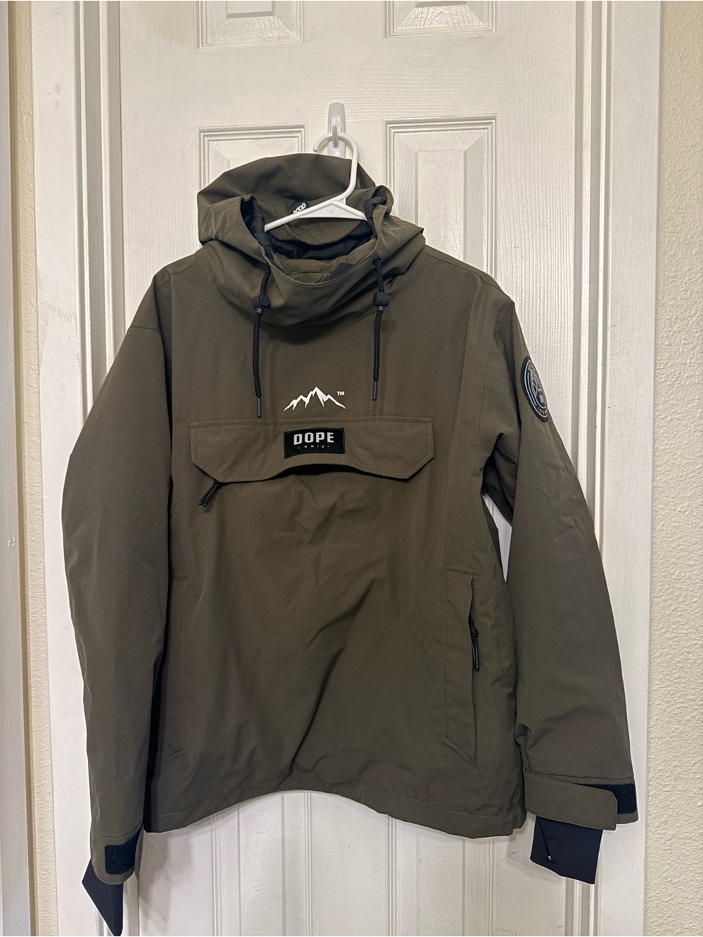 Dope Snow Olive Green Women’s Ski Pullover Jacket with Hood